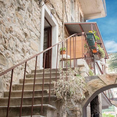 Apartment Ivana Makarska Bagian luar foto